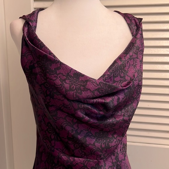 Studio JPR Cowl Neck Purple Sleeveless Tank Top Black Floral Lace Design size M - Picture 2 of 6